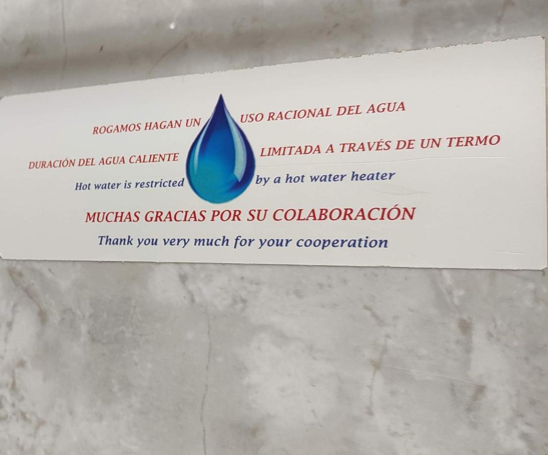 Hostal Dona Isabel Majadahonda Extérieur photo