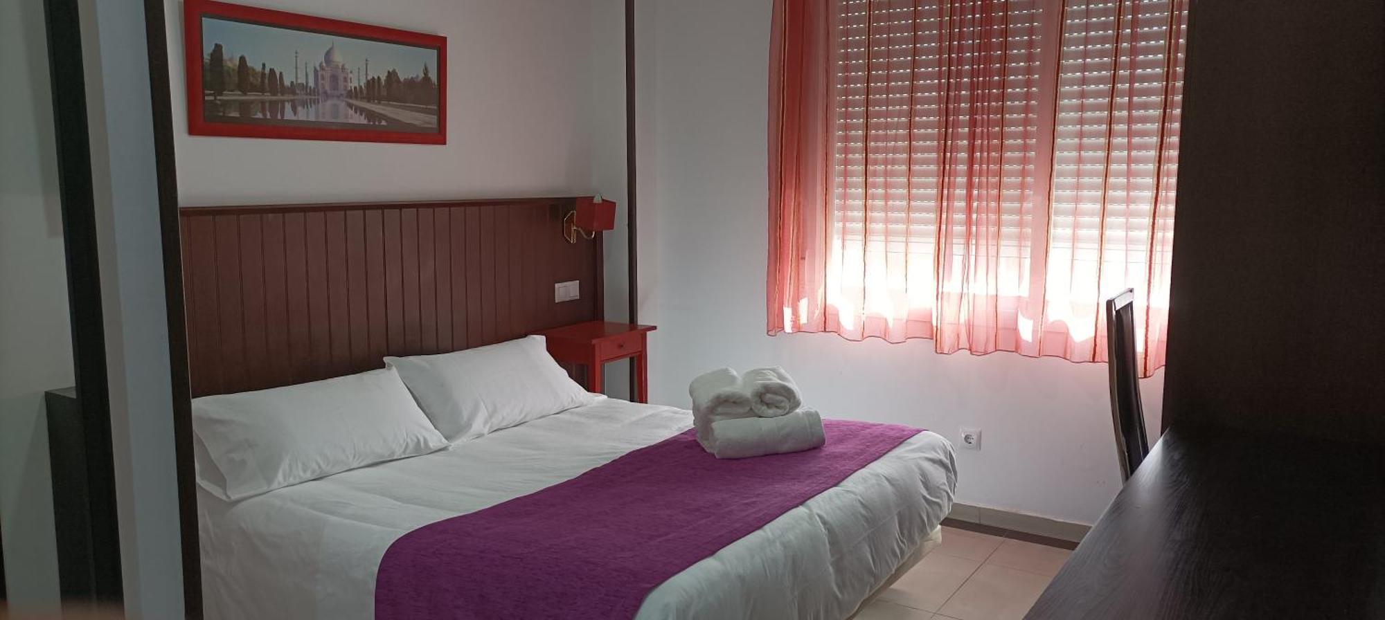 Hostal Dona Isabel Majadahonda Extérieur photo