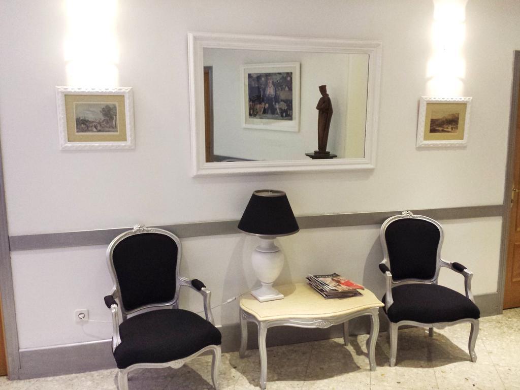 Hostal Dona Isabel Majadahonda Extérieur photo